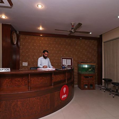 Super Hotel O Global نيودلهي المظهر الخارجي الصورة